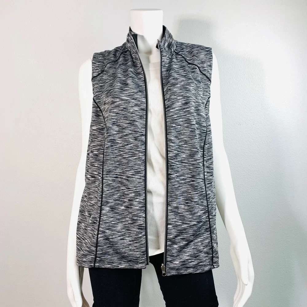 COPY - Zenergy Golf Chicos reversiable zip up vest Sz 2 - Picture 2 of 16